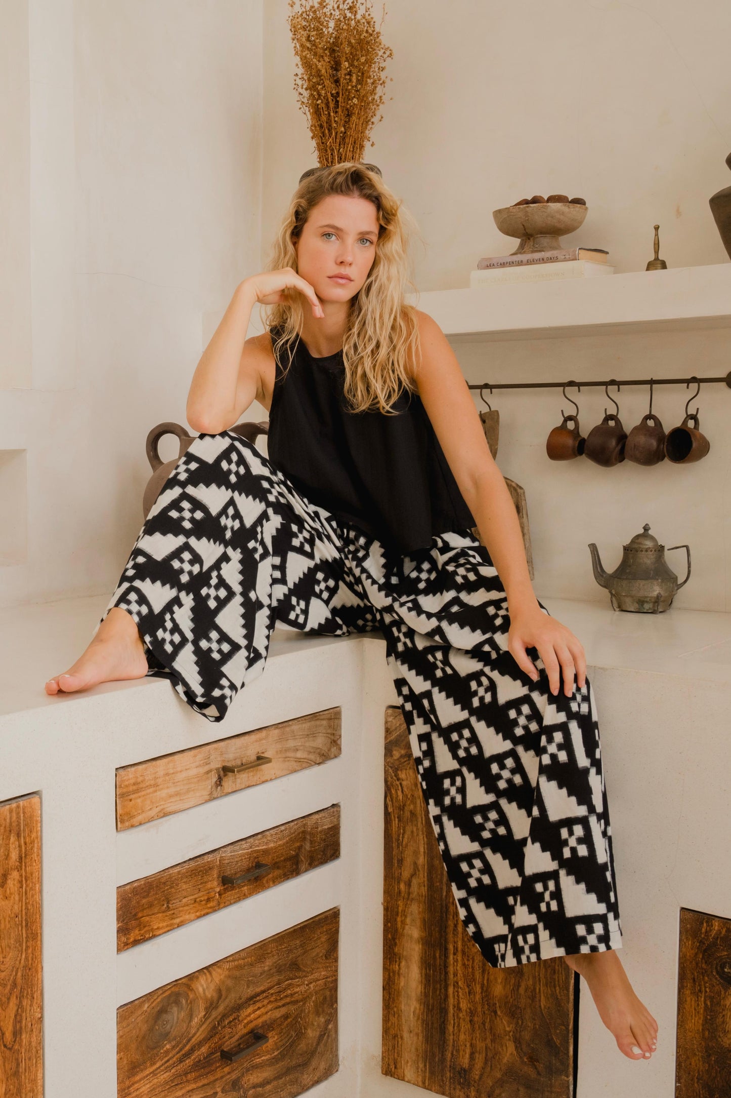 #94 Pleat Wide Leg Pants
